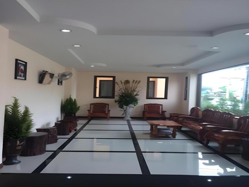 V.R.Mansion Hotel パッタルン エクステリア 写真